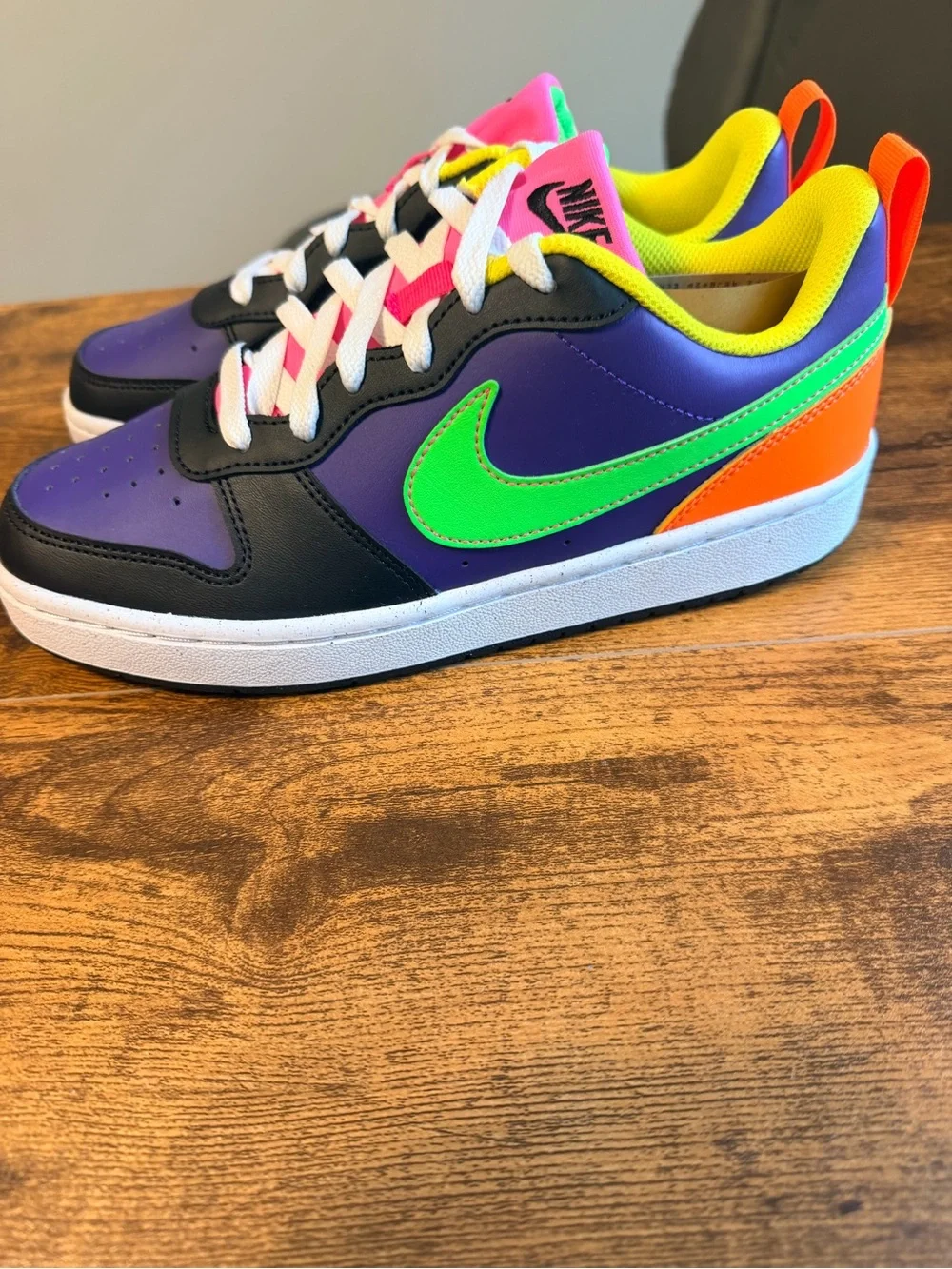 Nike Kids' Court Boroughs in Purple/Green/Orange 6Y/7.5W